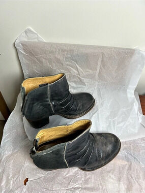 Bed Stu Black Leather Ankle Boots US 9